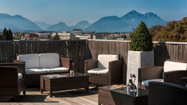 Wyndham Grand Salzburg Conference Club Lounge Terrasse
