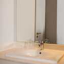 The bathroom area at Best Western Hotel Cologne Airport Troisdorf provides all the essentials for your personal care. Modern design and cleanliness for your comfort.