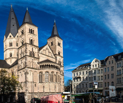 Bonner Münster | © Foto: Adobe Stock