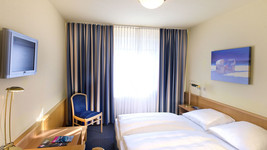 Tryp by Wyndham Luebeck Aquamarin Double room