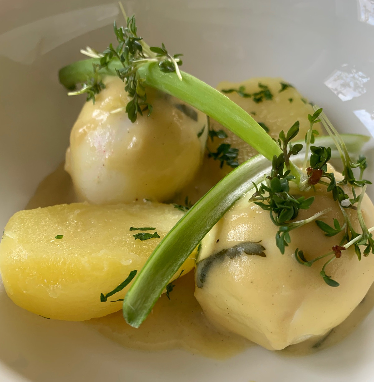 Serving suggestion: Eggs with mustard sauce | © Wyndham Grand Salzburg Conference Centre